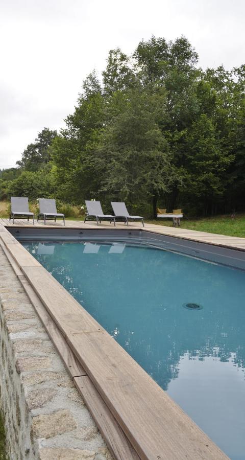 Une Pause En Correze Sarroux Exterior foto