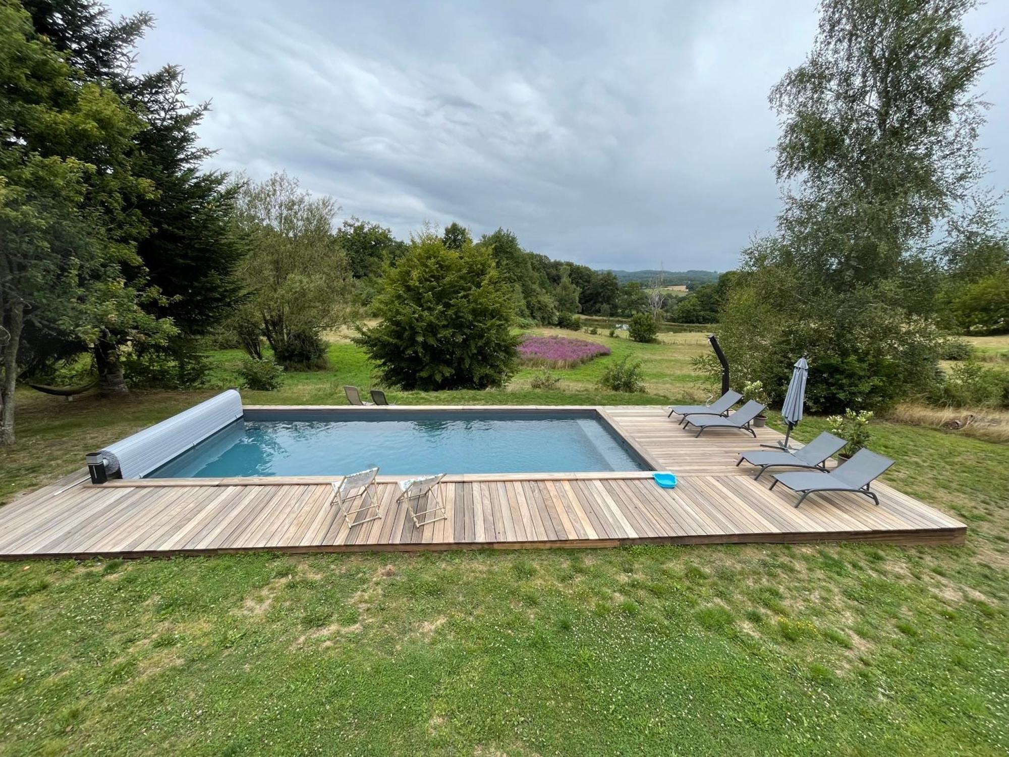 Une Pause En Correze Sarroux Exterior foto